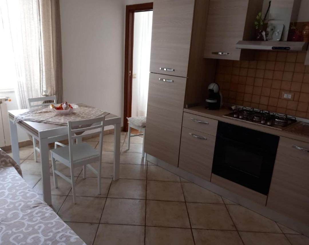 סקאורי B&B A Casa Di Antonella מראה חיצוני תמונה