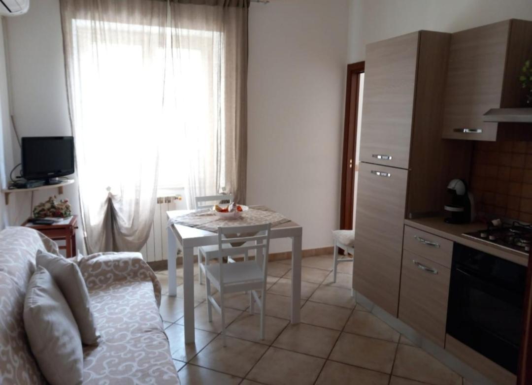 סקאורי B&B A Casa Di Antonella מראה חיצוני תמונה