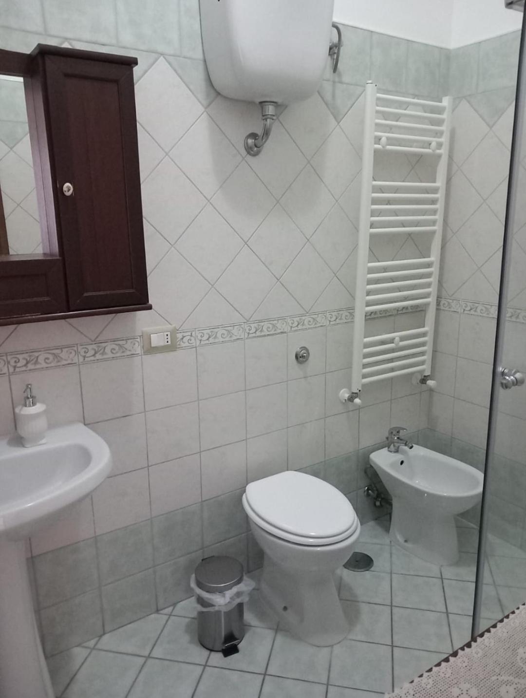 סקאורי B&B A Casa Di Antonella מראה חיצוני תמונה