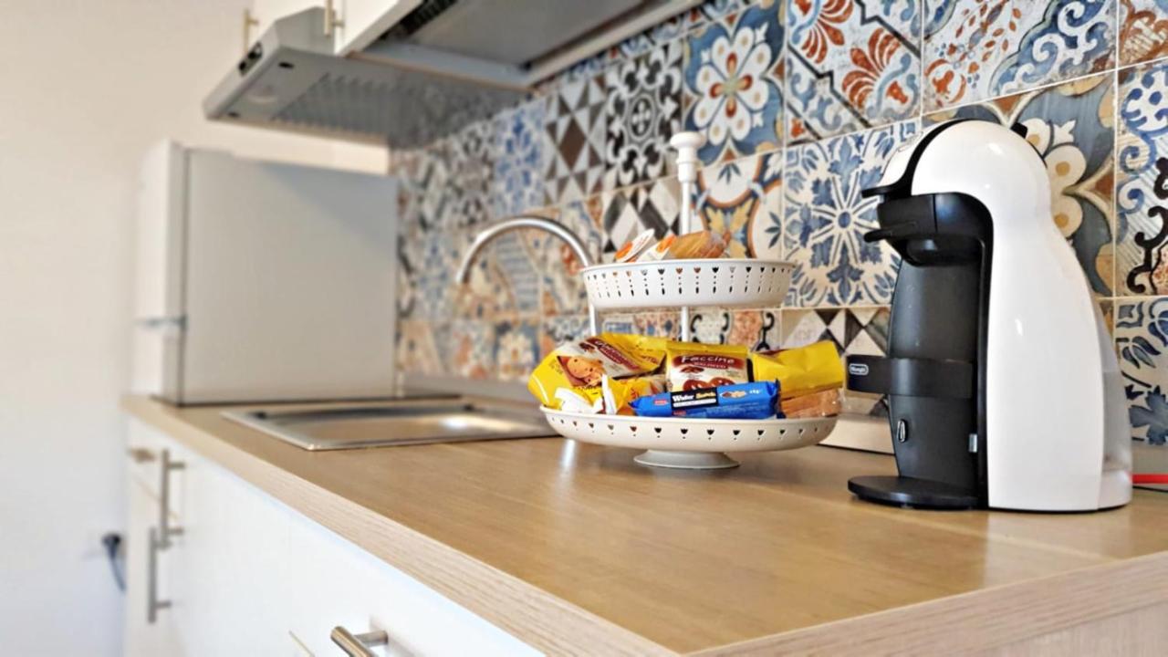סקאורי B&B A Casa Di Antonella מראה חיצוני תמונה